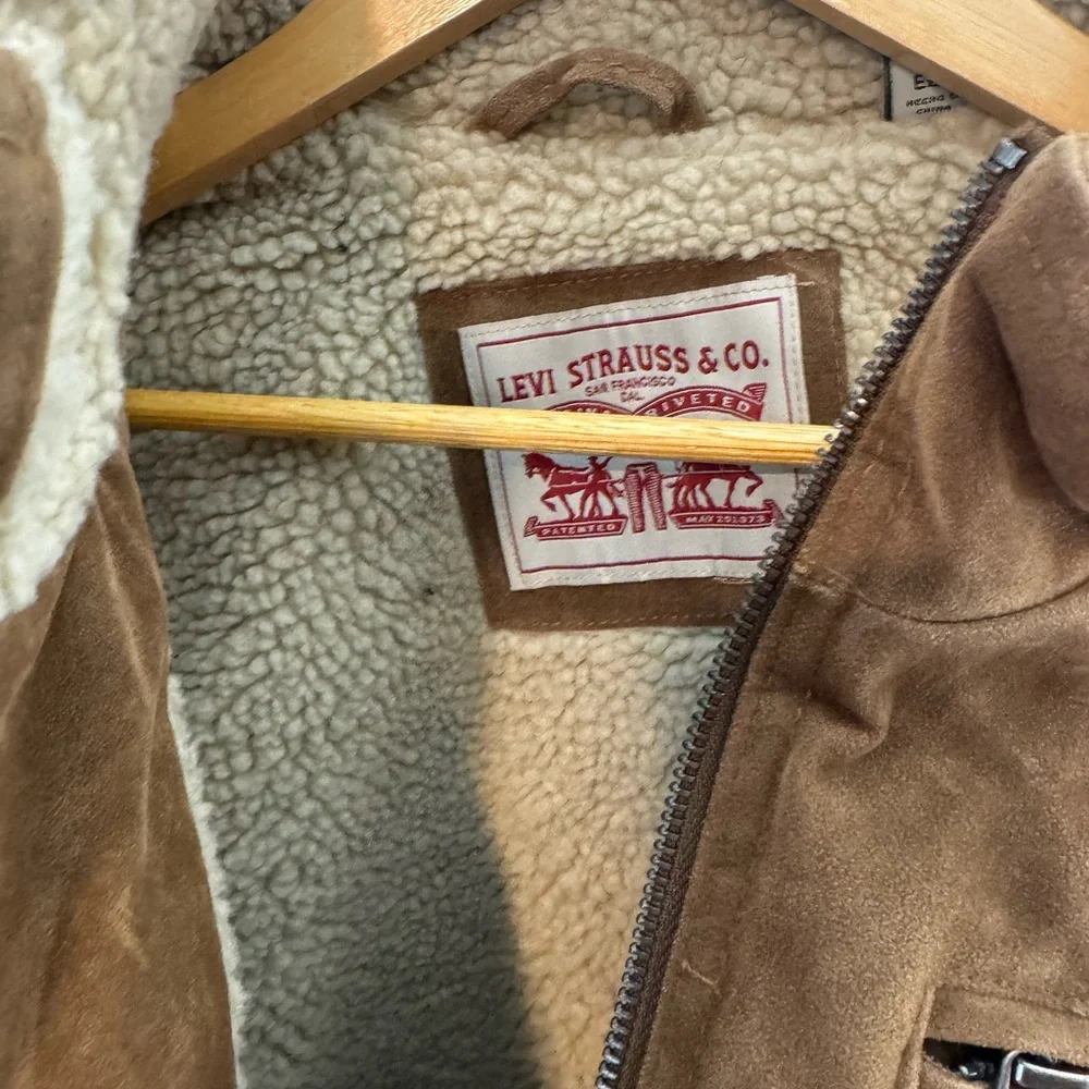 Levi’s Men's Faux Suede Aviator Bomber Jacket w/ Sherpa Lining- Cognac, NWT - Picture 4 of 8